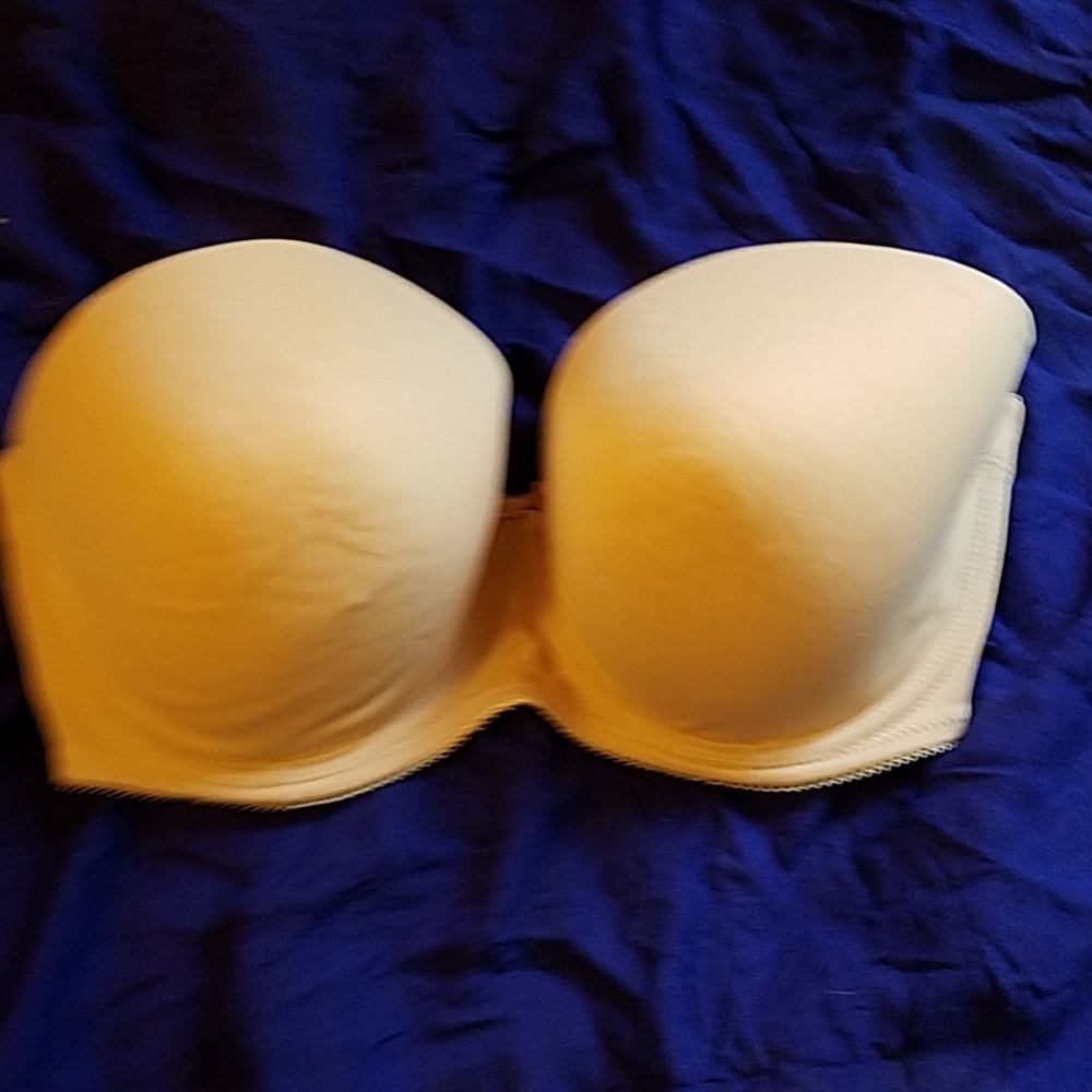 Freya strapless/convertible bra 32FF